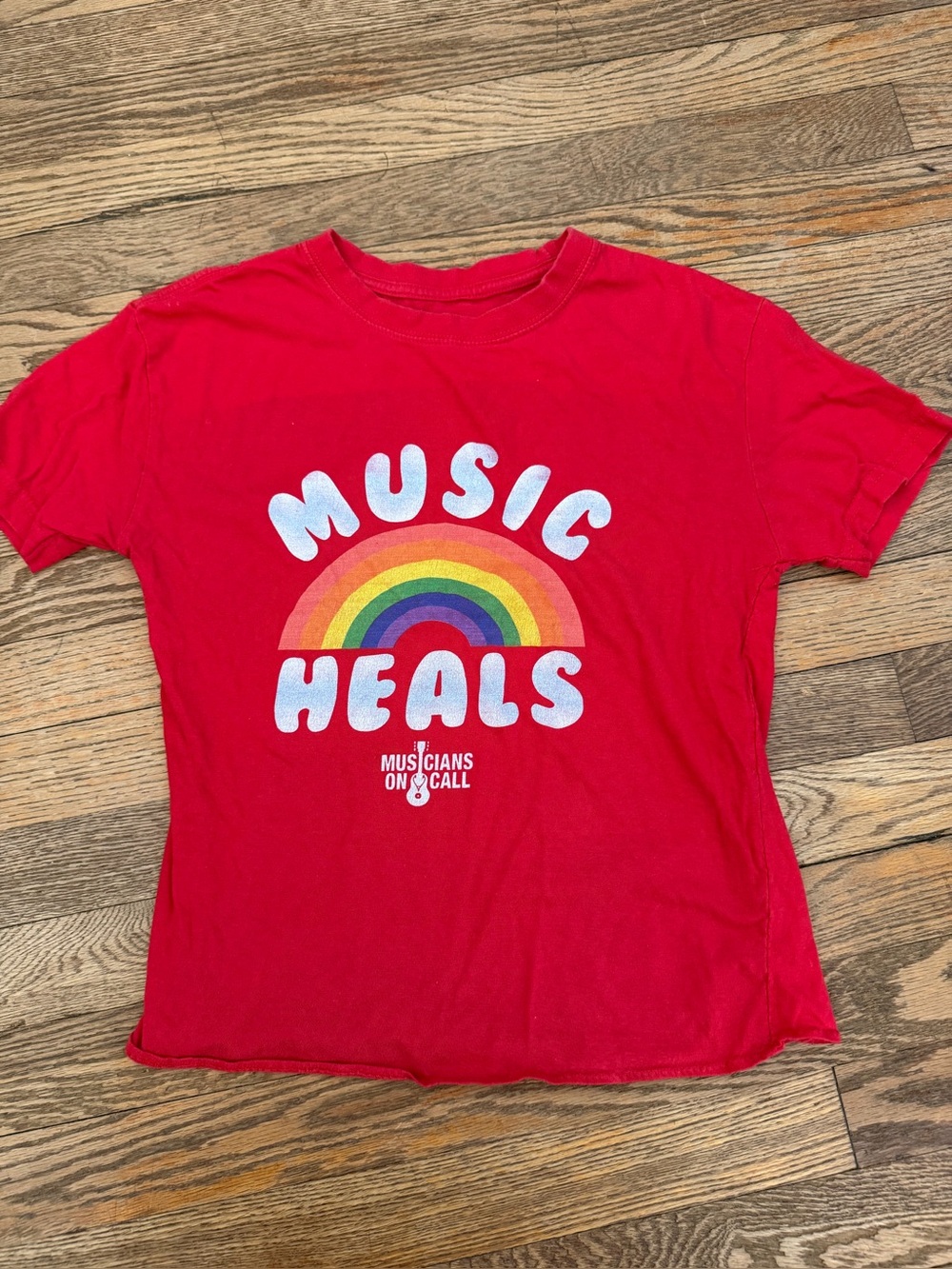 Music Heals 🌈 Rainbow Tee - XS